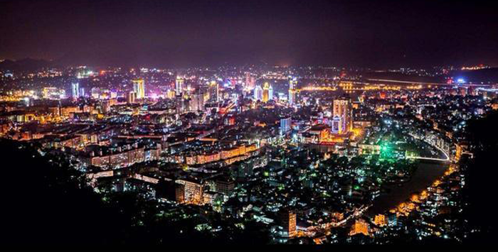 Liushi Town firmly r...